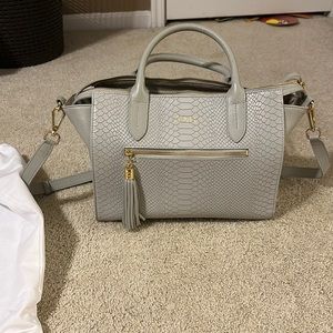 Gigi New York satchel
